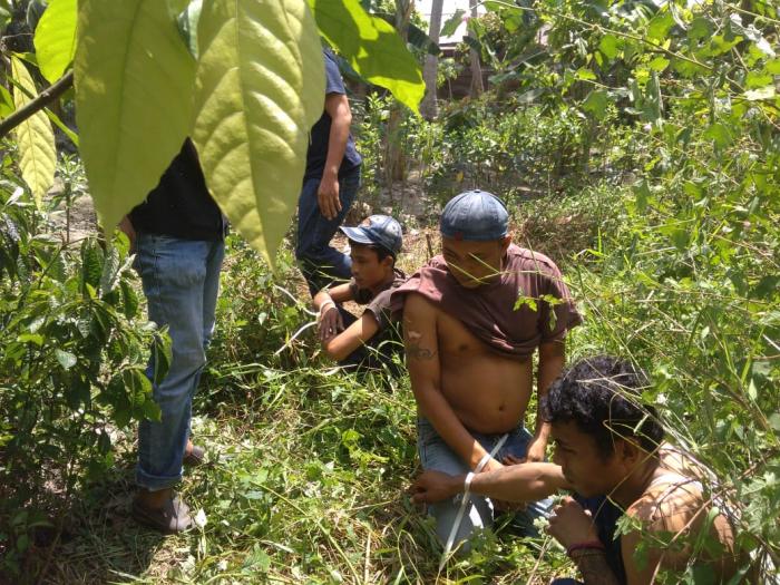 Tiga Pemuda Ditangkap Transaksi Sabu di Tanah Kosong
