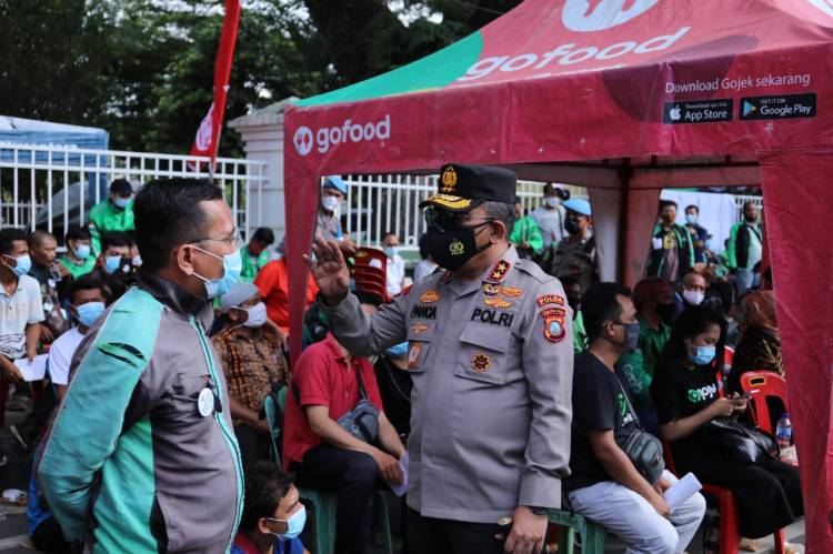 Vaksinasi Polda Sumut Over Kapasitas 10.053 Orang
