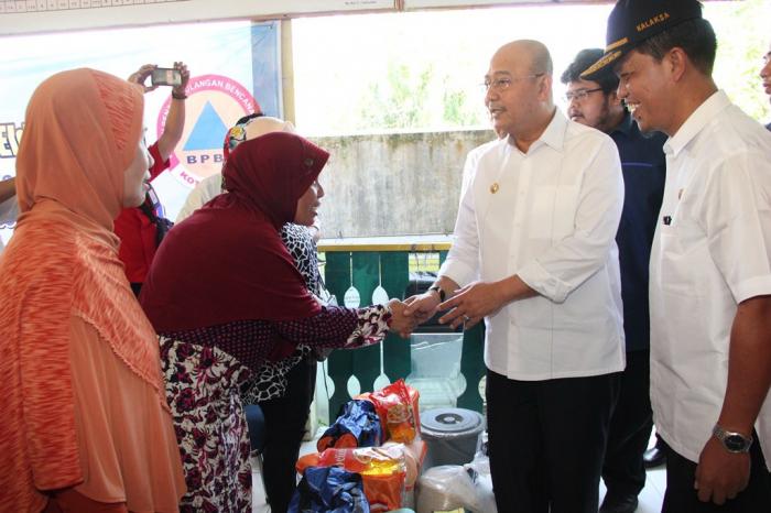 Wali Kota Bantu 133 KK Korban Angin Puting Beliung di Marelan