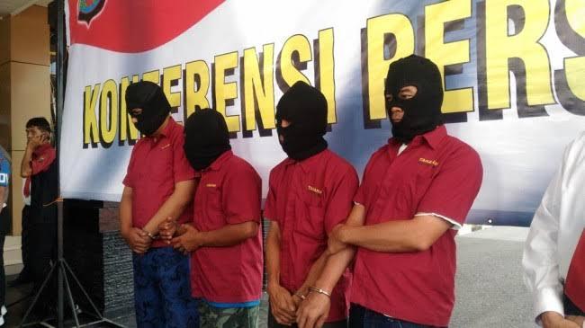 Polda Sumut Pulangkan Kadishub Samosir