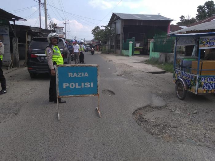 Polsek Sunggal Gelar Razia, Patroli dan Hunting Antisipasi Kejahatan