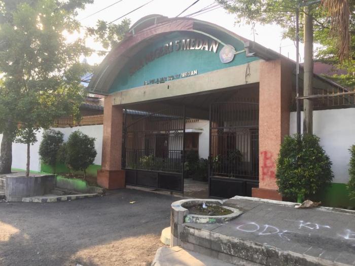 Siswa Zonasi PKH Tidak Diluluskan di SMAN 5 