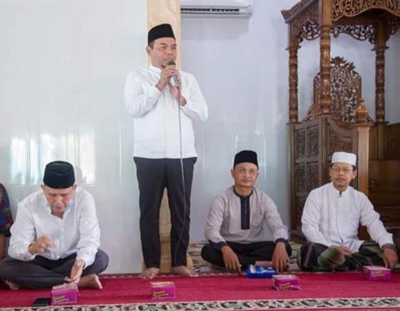 Bupati Labuhanbatu Ingin Gelar Jumat Keliling ke 500 Masjid 