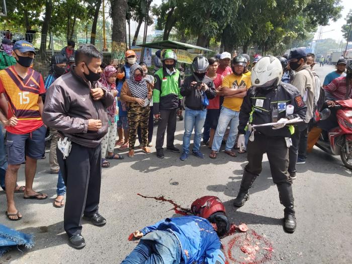Remaja 18 Tahun Tewas Dilindas Truk