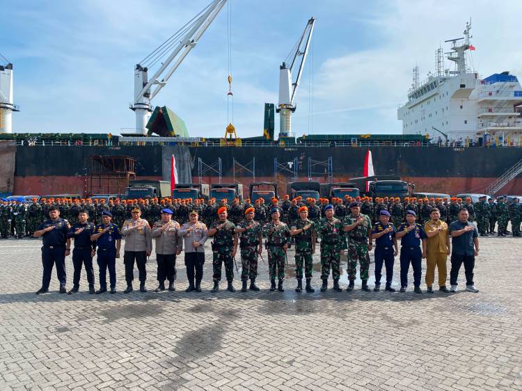UPACARA PENYAMBUTAN PERSONEL SATGAS PAMTAS RI&ndash;PNG BATALYON PARAKO 463 PASGAT