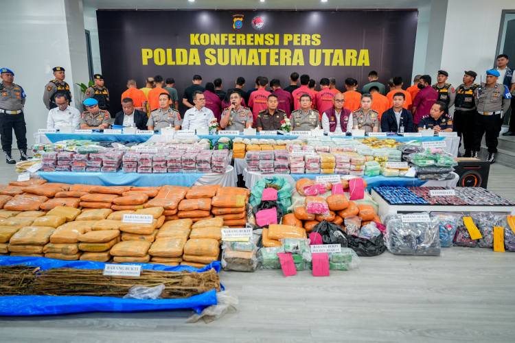 Poldasu Ungkap 3.865 Kasus Narkoba dalam Enam Bulan, Sita 5,3 Ton Barang Bukti