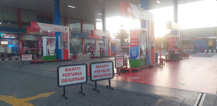 "Kelangkaan BBM Kembali Terjadi" Sumatera Utara Berpotensi Ricuh & Pertamina  Diminta Bertanggungjawab
