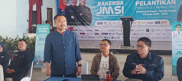 Terkait Konferensi PWI Sumut, Farianda Putra Sinik Sebut, Walau Bersahabat Siap Bertarung Dengan Rianto