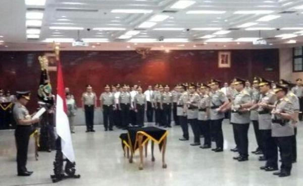 Kapolri Jendral Pol Tito Karnavian Rotasi Beberapa Kapolda