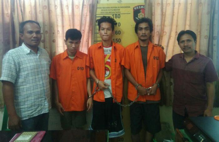 Tiga Pemakai Narkoba Diringkus