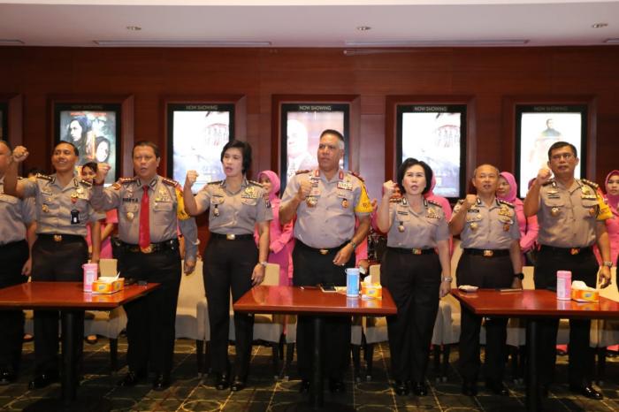 Kapolda Nobar Film Dokumenter Polwan Cartensz