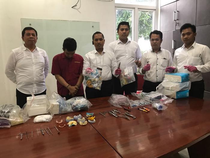 Polda Sumut Tangkap Dokter Gigi Gadungan