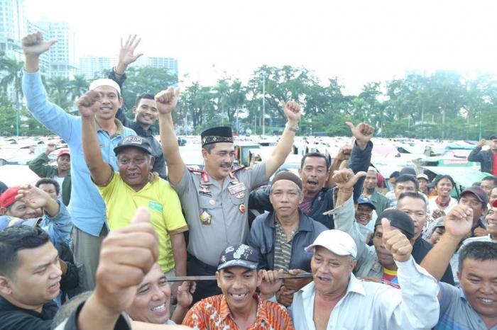 Kapoldasu Bersyukur Bersama Ribuan Abang Beca