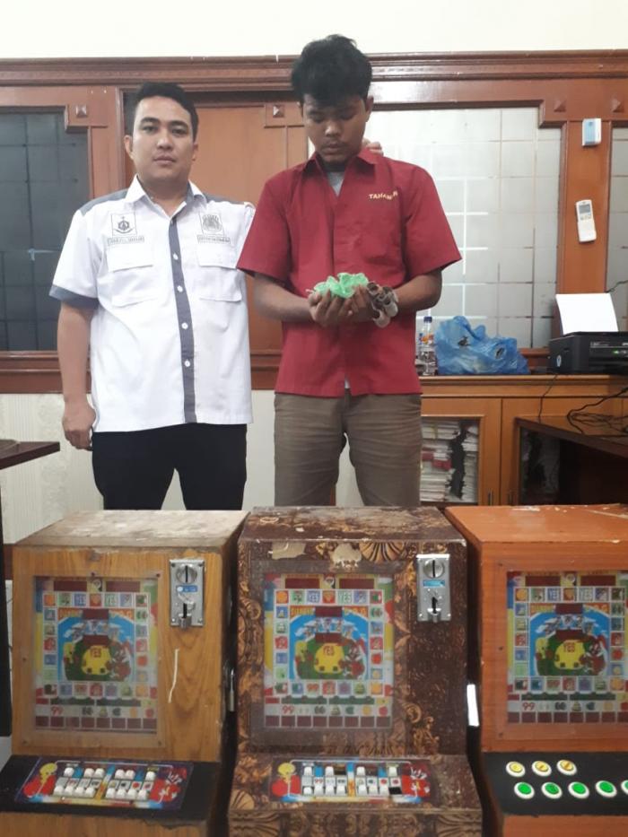 Poldasu Gerebek Jackpot Kuala Bekala