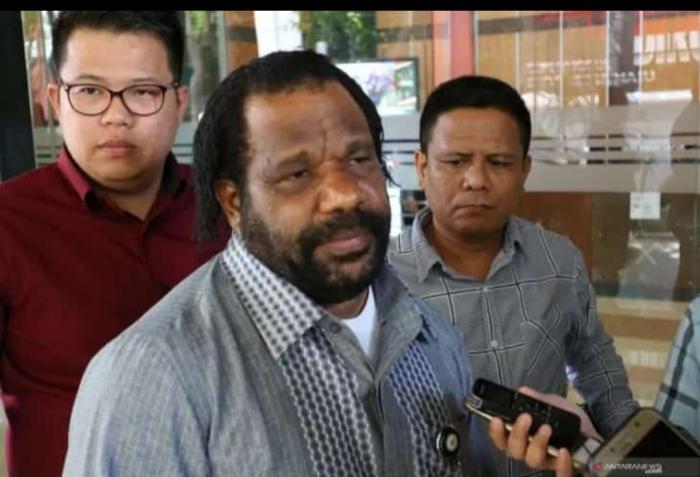 Stafsus Jokowi Dorong Semua Persoalan Papua Dibongkar ke Publik
