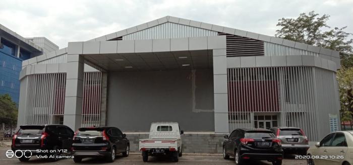 GOR Panatayudha, Pengelola : Dulu Kumuh, Sekarang Membaik