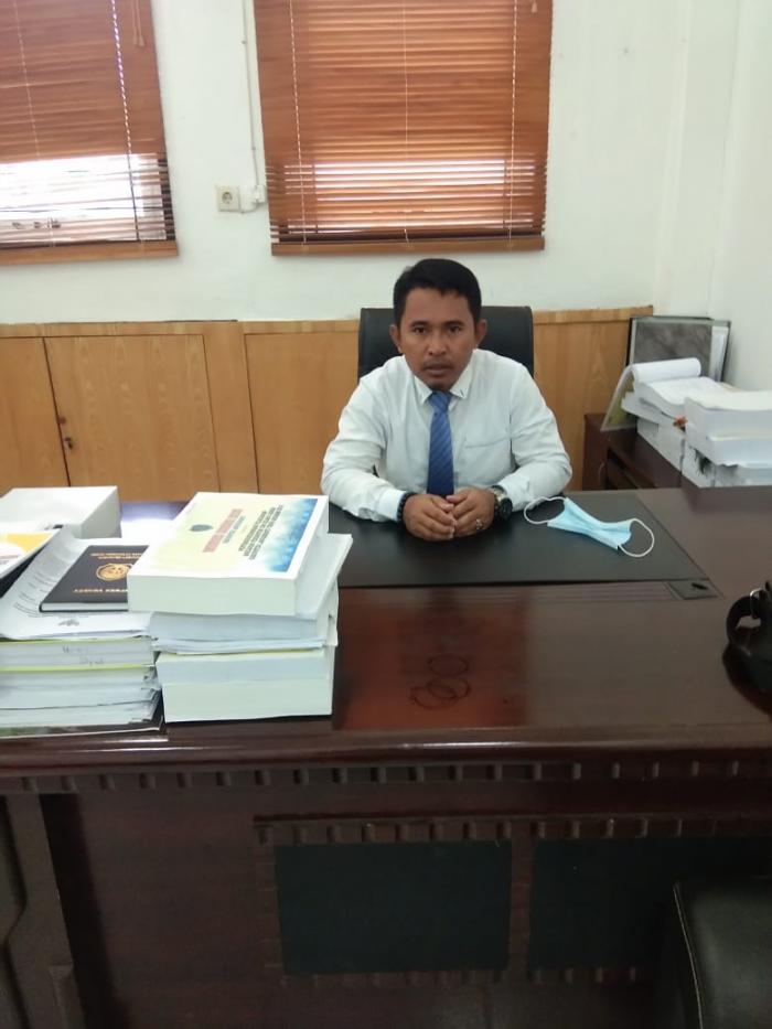 Tenaga Honorer DPRD 3 Bulan Belum Gajian