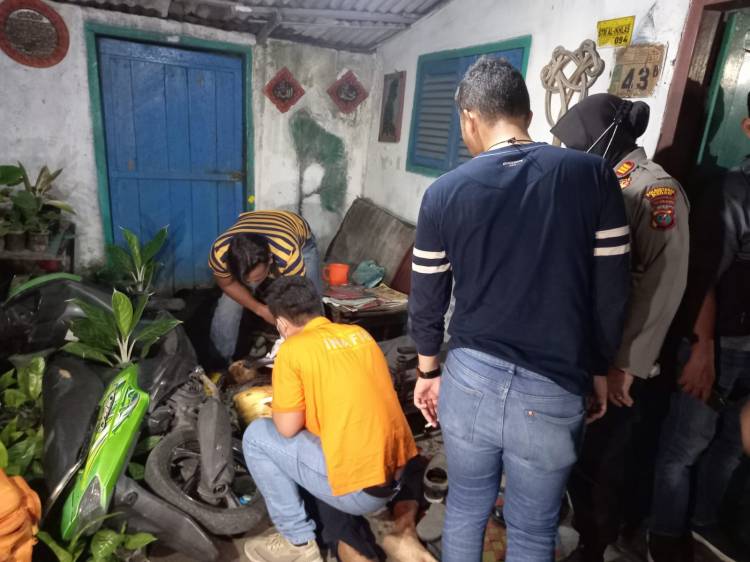 Adik Habisi Ayah dan Abang Kandung