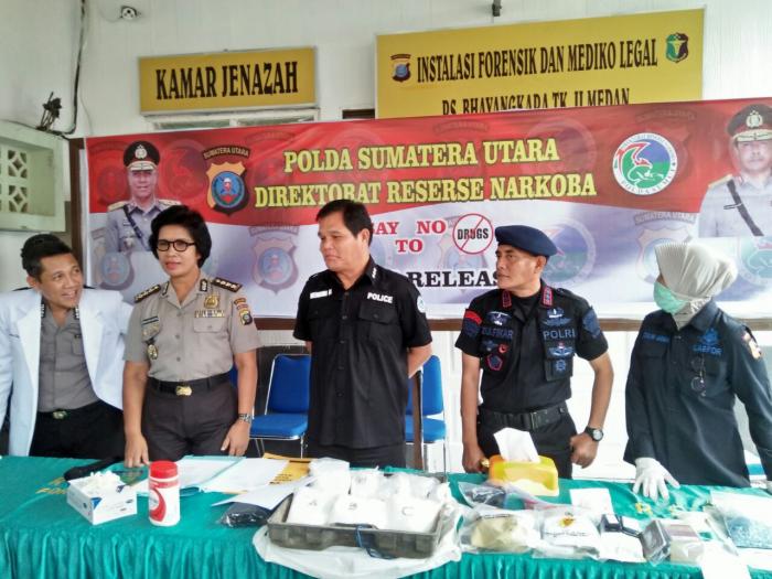 Dua Bulan, Poldasu Tangkap 29 TSK, Amankan 9,7 Kg Sabu, 8 Ditembak Mati