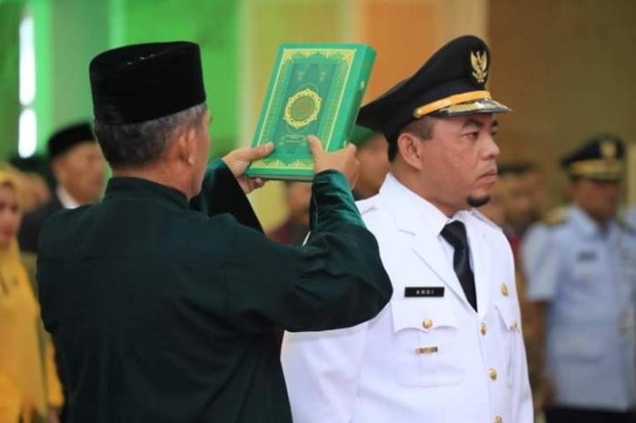 H. Andi Suhaimi Dalimunthe ST MT Resmi Dilantik 