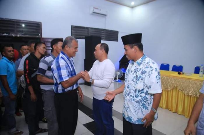 Bupati Labuhanbatu Berangkatkan 60 Petani Magang ke Jawa Barat 