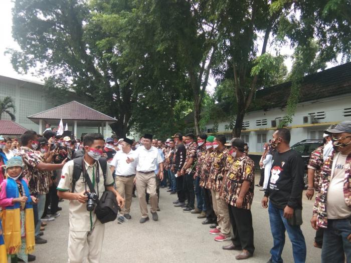Relawan Tigor - Idlin Patuhi Protokol Kesehatan