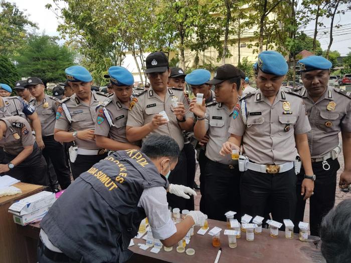 Polda Sumut Gelar Tes Urin Dadakan