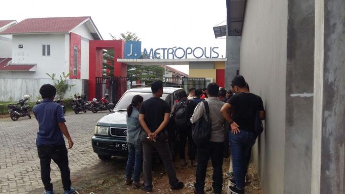 Poldasu Gerebek Perumahan Metropolis Komplek J City