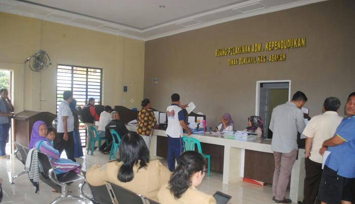 Dukcapil Asahan Harus Memberikan Pelayanan Terbaik Kepada Masyarakat