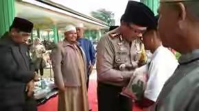 Polres Asahan Bagi-bagi Sembako 