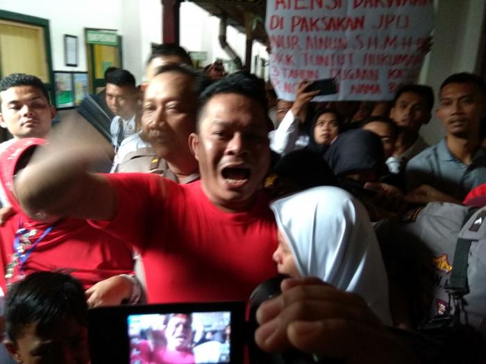 Cemarkan Nama Baik Pejabat PDAM Tirtanadi, Ketua Forsu Dihukum Setahun Penjara