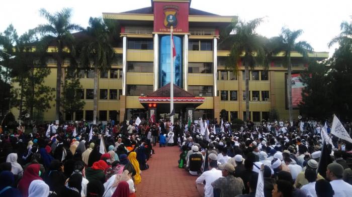 Bela Tauhid, Ribuan Massa Kepung Mapolda Sumut