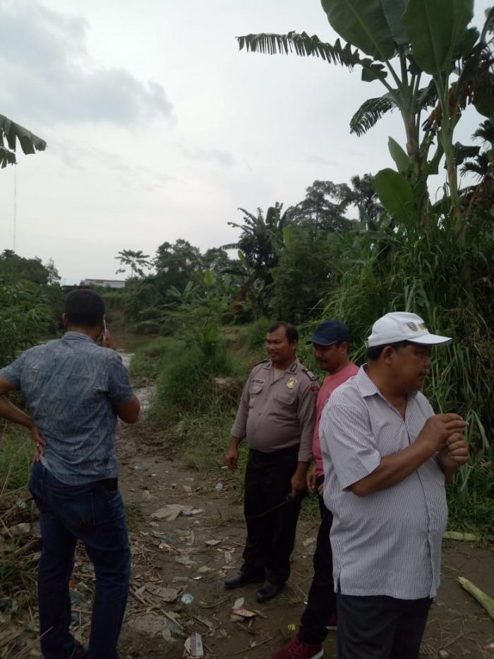 Ambil Sayur, Agung Hanyut Dibawa Arus Sungai Pantai Salim