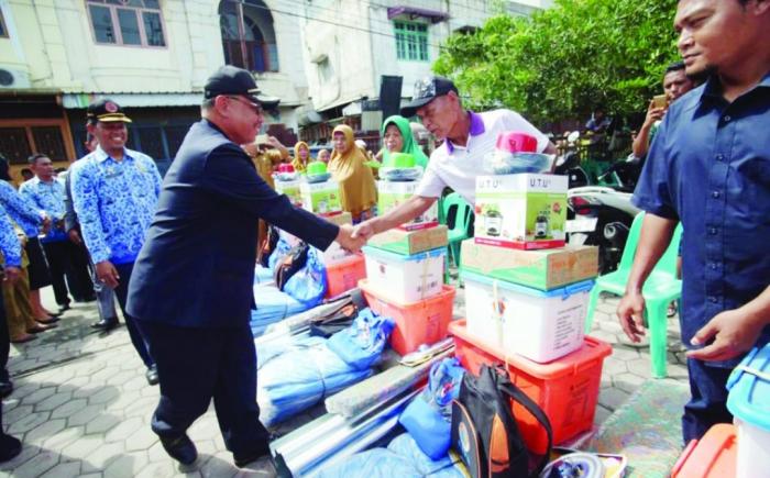 Pemko Medan Beri Bantuan Korban Kebakaran Sentosa Lama