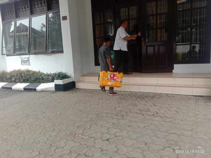 Buntut Penangkapan Walikota, KPK Geledah Ruangan Dinas PU Medan