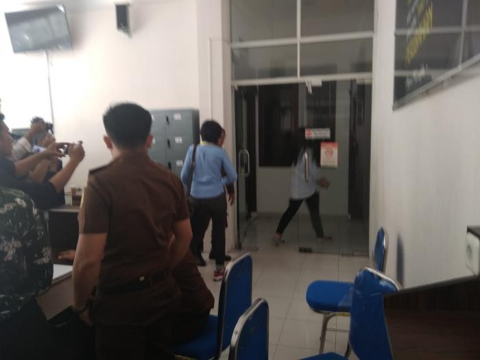 KPK Periksa Anak Eldin dan Pejabat Pemko Medan