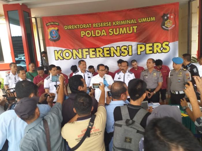 Poldasu Tembak 2 Pencuri di Toko Union Smart Phone Store