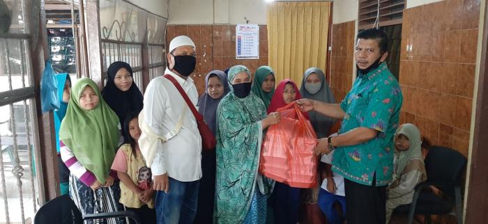 HUT ke 115, PDAM Tirtanadi Bagikan Sembako ke Anak Yatim dan Fakir Miskin