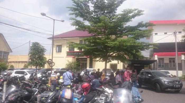 Ratusan Pendemo Anarkis Diamankan di Mapolda Sumut