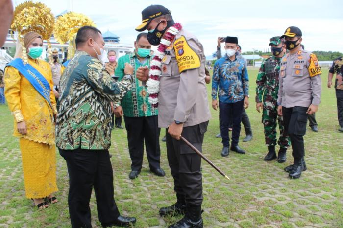 Kapolda Sumut Gelar Kunjungan Singkat ke Gereja HKBP di Labusel 