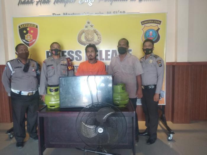 Polsek Patumbak Ringkus Pencuri di Warung Ayam Penyet 
