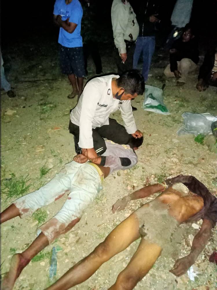 Anak Tebas Leher Ayah Hingga Putus