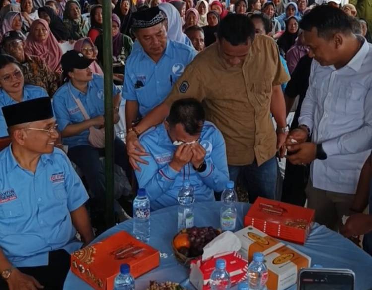KeHadiran Benny Gusman Sinaga Calon Wakil Bupati Simalungun disambut haru Ribuan Masyarakat Maligas Tonga Dengan Meriah