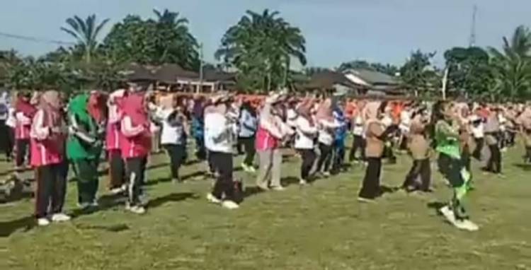 Calon Bupati Simalungun  Nomor Urut 2, Anton Saragih Senam Sehat Bersama Wanita Pujakusuma