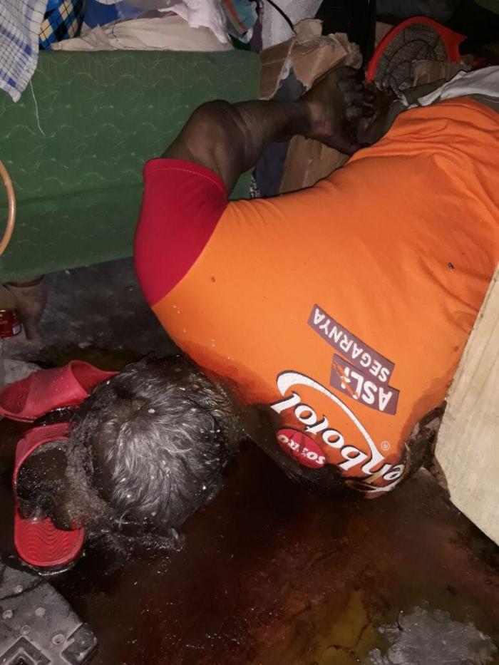 Ada Mayat Membusuk Ditemukan di Jalan Swadaya