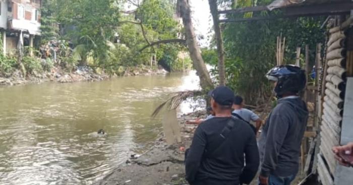 Satres Narkoba Polrestabes Medan Gerebek 2 Lokasi Sarang Narkoba 