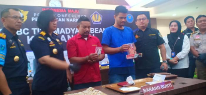 Bea Cukai Tangkap 2 Calon Penumpang Seludupkan Sabu dalam Spidol & Odol