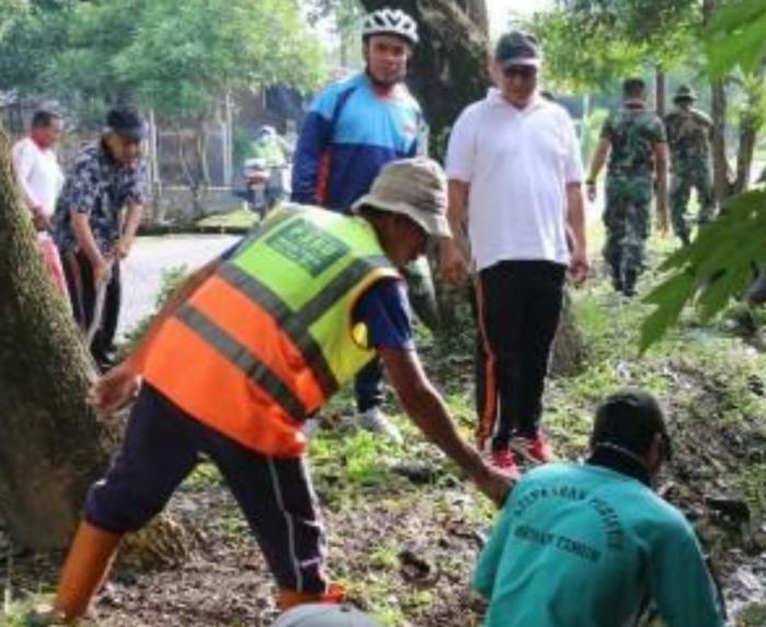 Plt Wali Kota Medan Tinjau Gotong Royong di Kecamatan Medan Timur