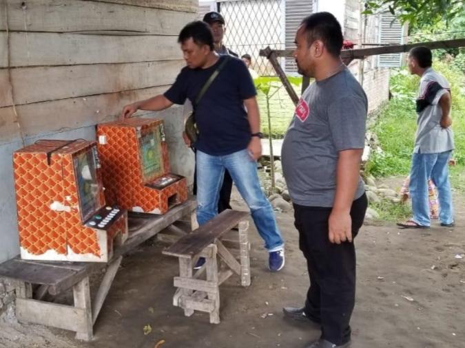 2 Mesin Judi Jackpot Tak Bertuan Diamankan Polsek Medan Kota 