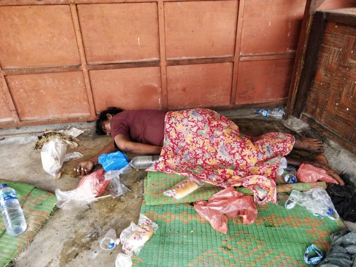 Pria Penderita Penyakit Ditemukan Tewas di Emperan